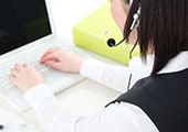 保険会社に連絡する
